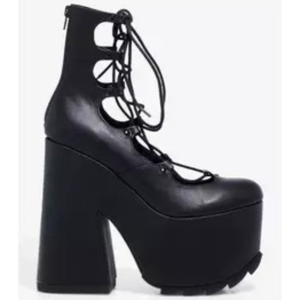 ๐ฆ๐ฅ๐HOT ITEM! ๐๐ฆ๐ฅ Y.R.U. Lucid Black Lace Up Chunky Platform Beauties! - Picture 6 of 15